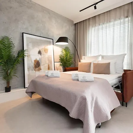 Flatbook - Yacht Park Appartement