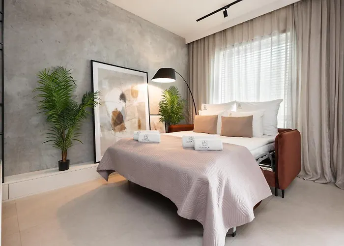 Flatbook - Yacht Park Daire